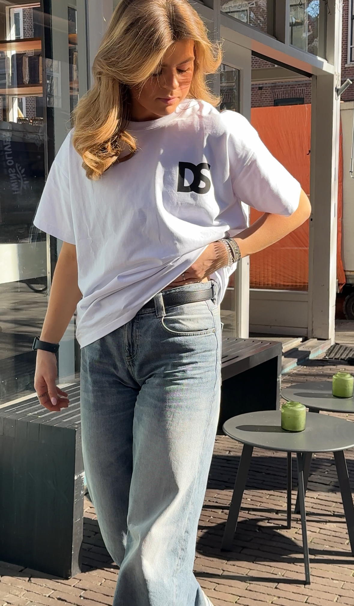 DS White tee - The future is yours